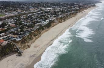 King Tides and High Surf Advisory This Weekend